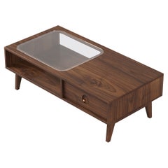 Florence Couchtisch aus Nussbaumholz (Natural) von The Spalty Dog