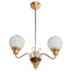 Designer svedese, lampadario, ottone, legno, vetro, Svezia, anni '1950