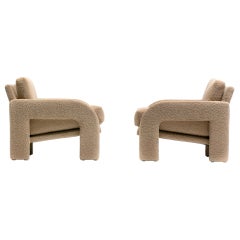 Adrian Pearsall Organic Modern Lounge Chairs for Comfort Designs en camel bouclé