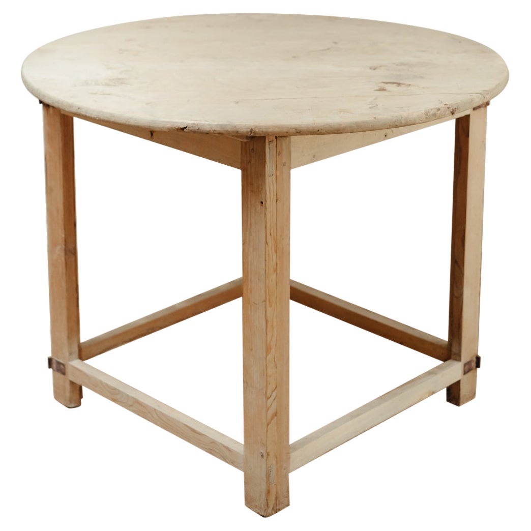 Mesa de centro española del siglo XIX