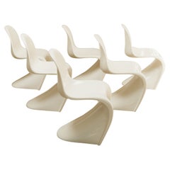 set of six gloss white Verner Panton S-chairs/Herman Miller Fehlbaum Production