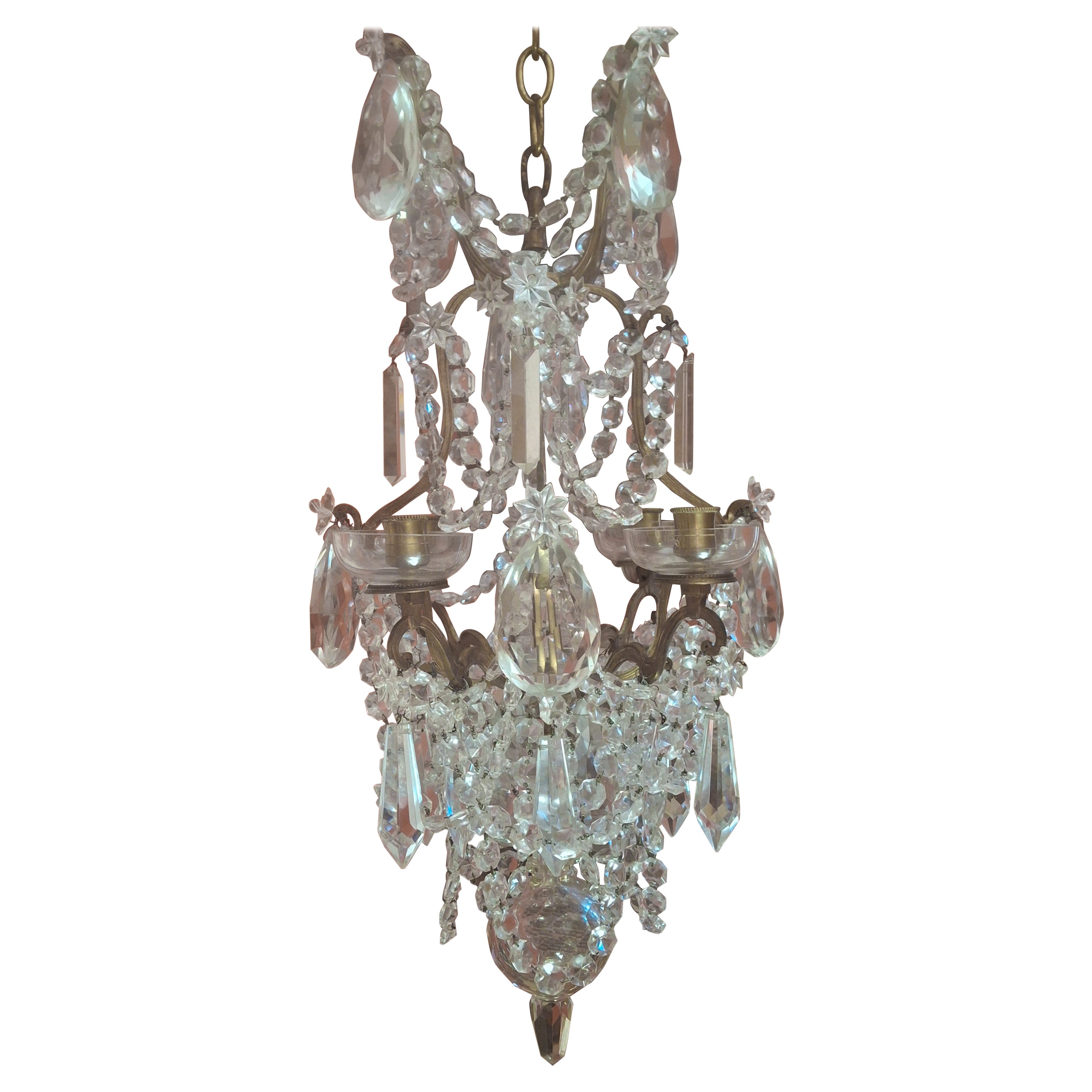 Lampadario French Rococo Luigi XV del XIX secolo in bronzo dorato e cristallo tagliato di Baccarat