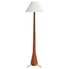 Dänische Designerin, Stehlampe, Teakholz, Messing, Stoff, Dänemark, 1950er Jahre