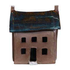 Frances Mackey, Modellhaus