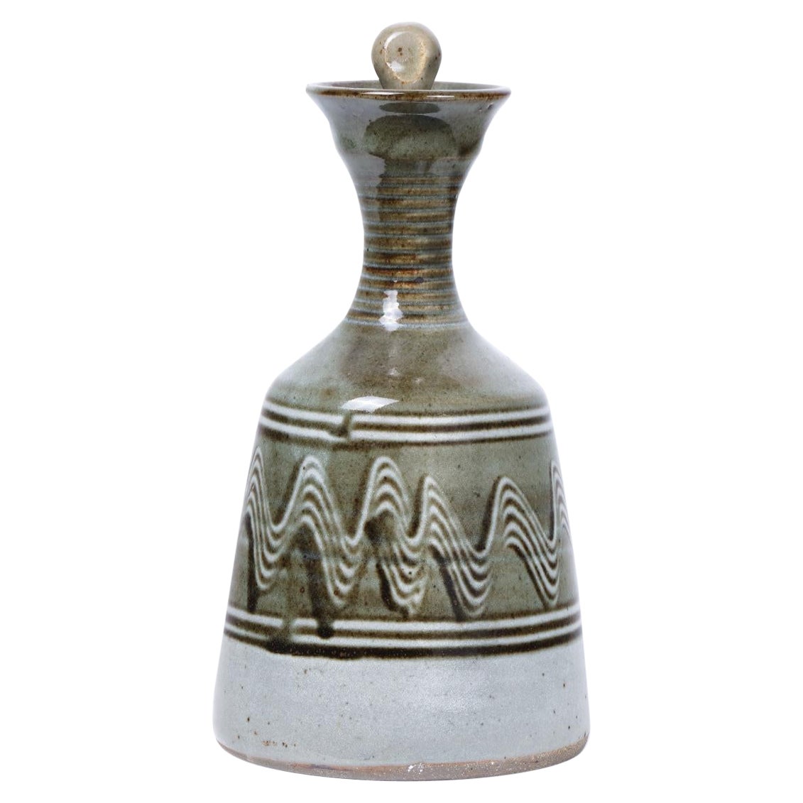 Studio Pottery, Decantador