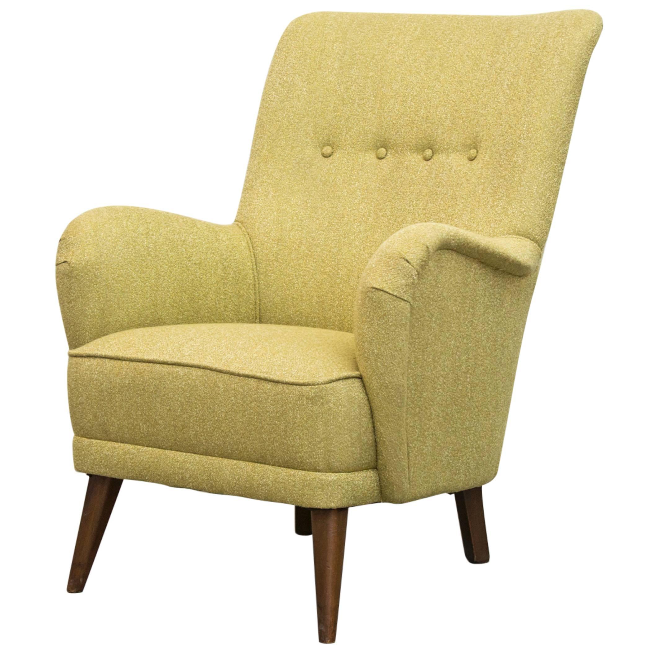 Lovely Green Theo Ruth for Artifort Lounge Chair
