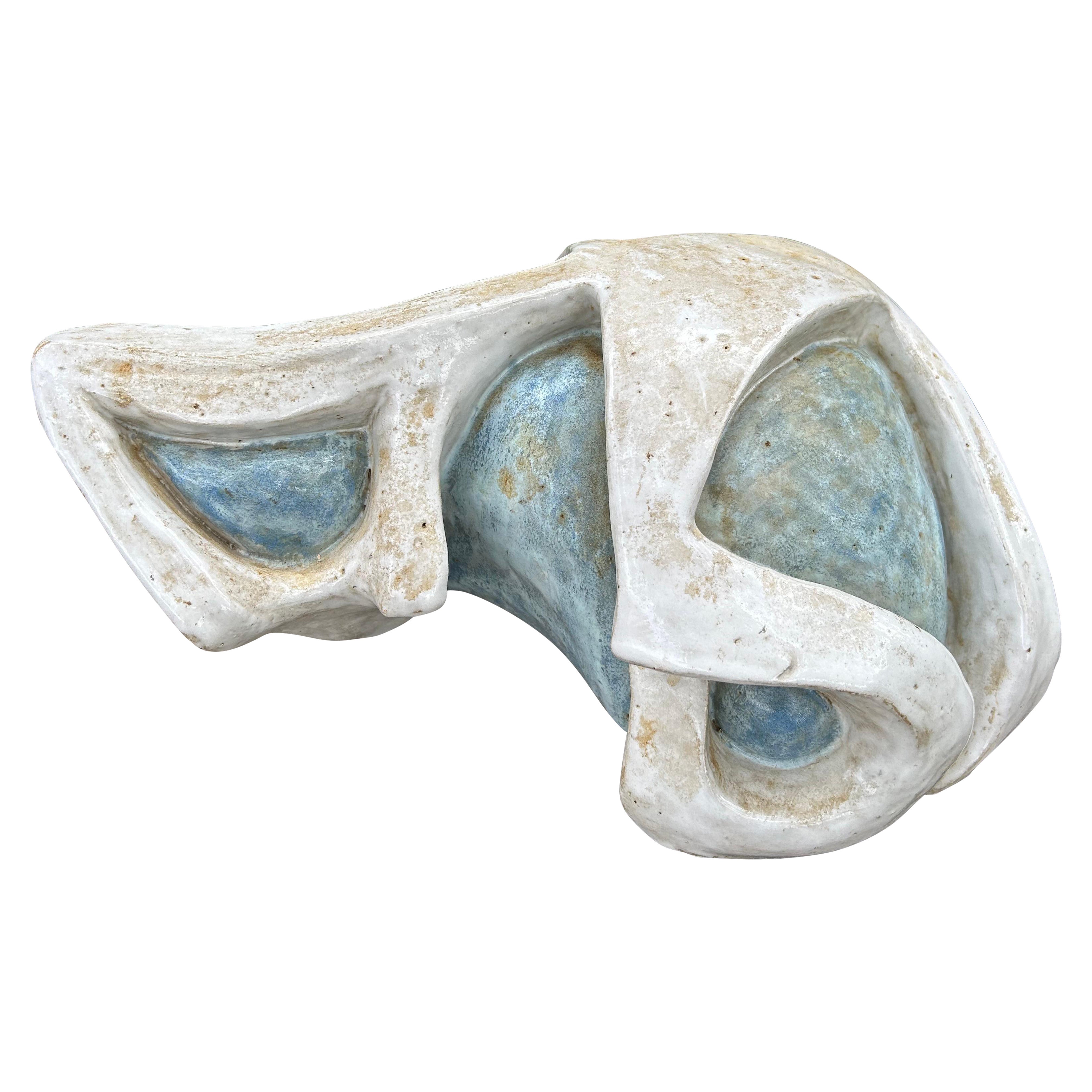 Abstrakte glasierte Terrakotta-Skulptur