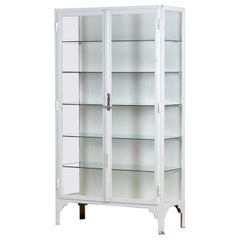 Gabinete médico, años 30