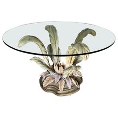 Mesa de comedor con motivo floral escultórico de madera tallada, Italia, años 70