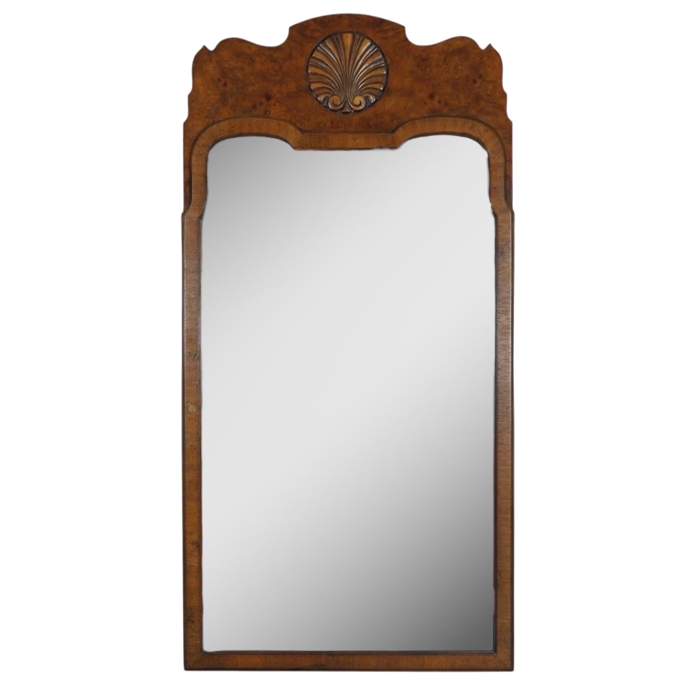 Wandspiegel im georgianischen Stil von Baker Furniture im Angebot