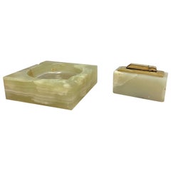 Set de 2 cendriers et briquets de table en onyx vert d'Italie des années 1960