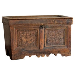 17thC carved pine cassone