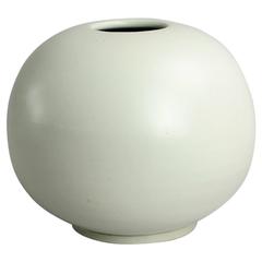Unique Vase with White Glaze by Gunnar Nylund for Rörstrand