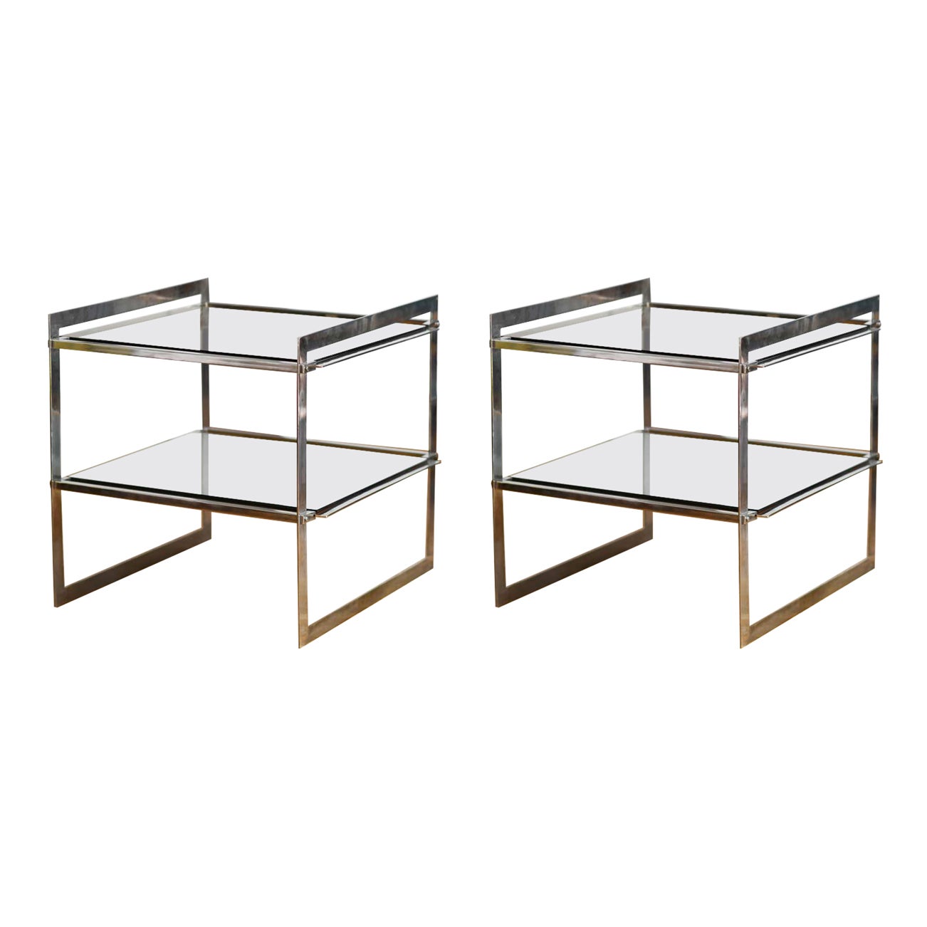 Paire de tables basses des années 70 en acier et verre en vente