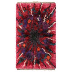 Tapis suédois vintage avec motif abstrait polychrome  Rug & Kilim