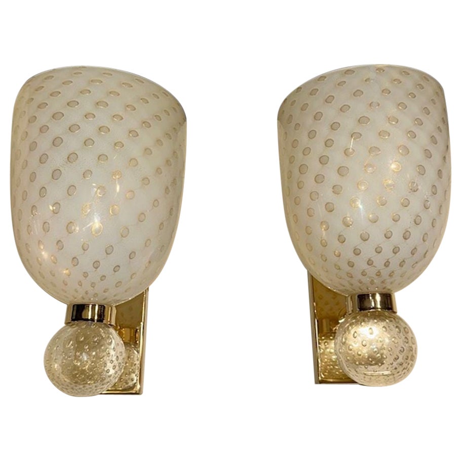 Moderna applique a forma di cono in vetro di Murano e ottone