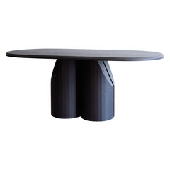 Table de salle à manger étroite en chêne noirci fabriquée à la main 84"L par Mary Ratcliffe Studio
