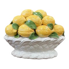 Topiario de centro de mesa de cerámica esmaltada con limón italiano vintage