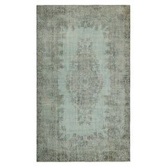 Vintage Zeki Müren Teppich in Blau und Grün mit floralem Medaillon  Rug & Kilim