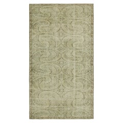 Vintage Zeki Müren Läufer in Hellgrün mit Blumenmustern  Rug & Kilim