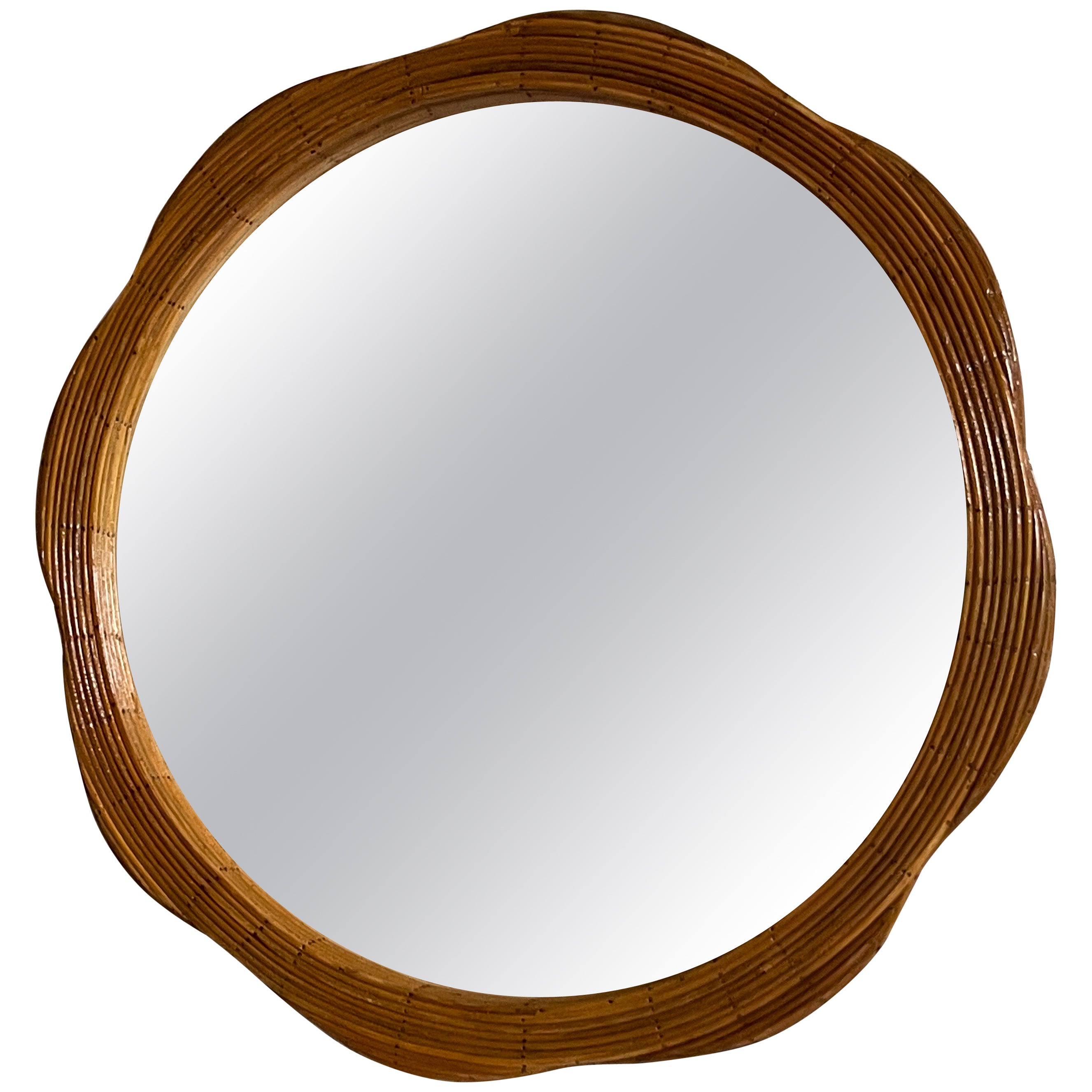 Miroir mural en rotin rond monté en roseau de style milieu de siècle