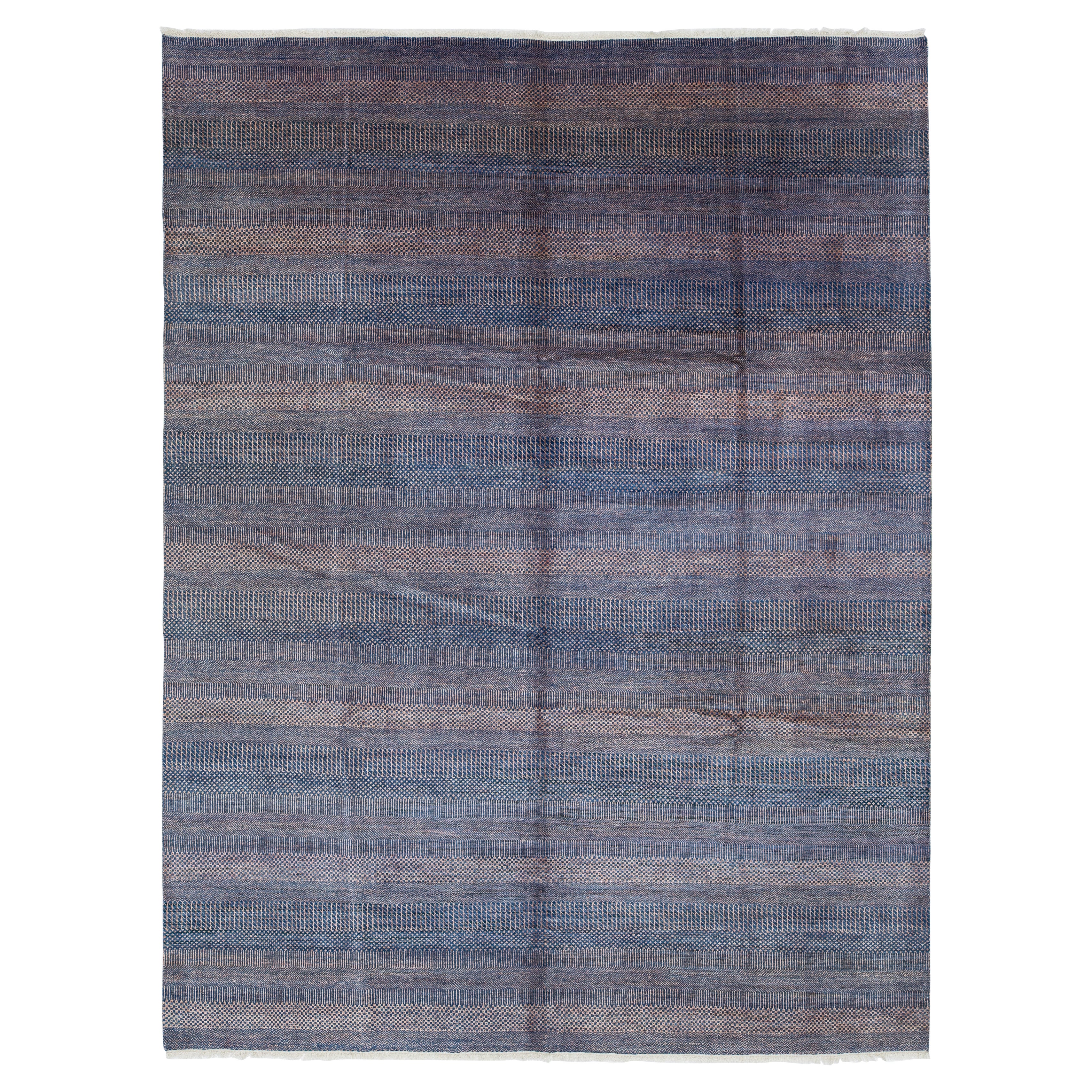 Tapis géométrique contemporain en laine Savannah, bleu en vente
