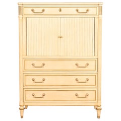 Kindel Furniture commode de gentleman de style Régence française Louis XVI laquée crème