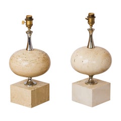 Coppia di grandi lampade da tavolo in travertino beige della Maison Barbier - Francia anni '70