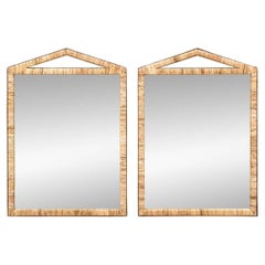 Paar Arteriors Caribe Giebel Form Wandspiegel