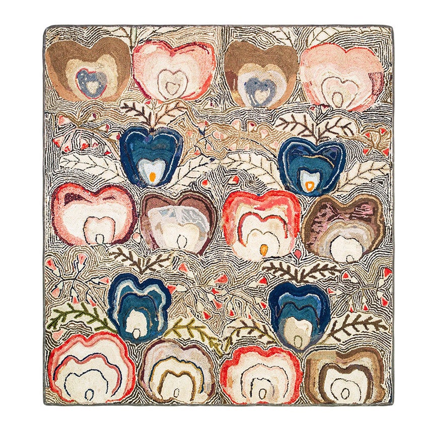 Amerikanischer Haken-Teppich des späten 19. Jahrhunderts 5' 3" x 5' 6" im Angebot