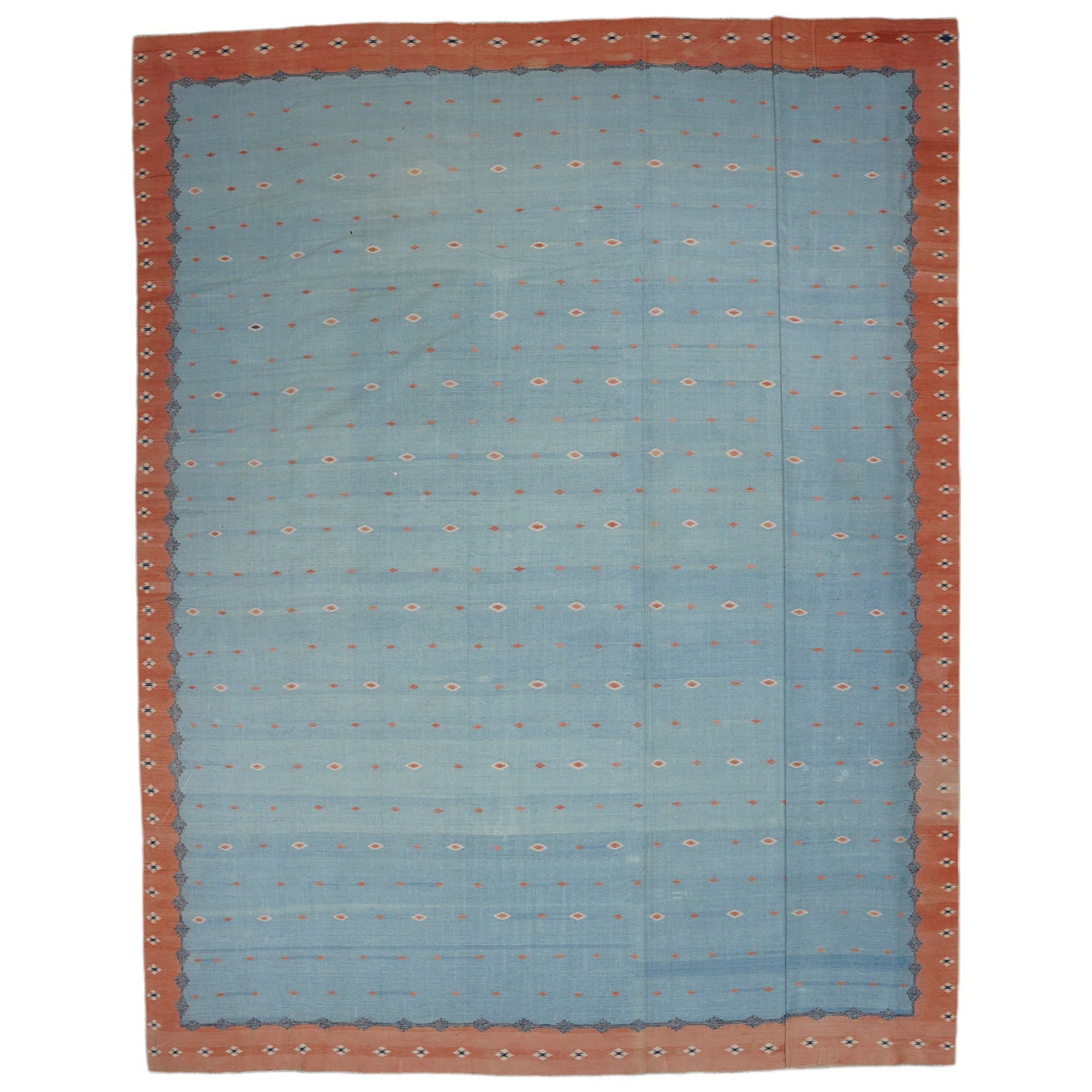 Vintage Dhurrie Square Rug in Blau und Rost mit geometrischem Muster Rug & Kilim im Angebot