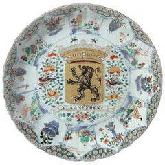 Chinesische Export-Schale „famille verte“ aus Porzellan „Flanders“ mit Wappen