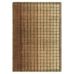 Rug & Kilim's Gradient Custom Rug Sample In Beige-Brown Ombre Grid (Échantillon de tapis personnalisé dégradé en grille beige-brun)