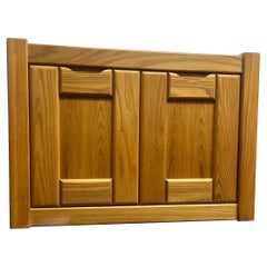 Ein kleines Sideboard von Maison Regain