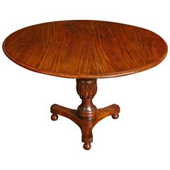 Antique Anglo-Indian Satinwood Circular Tilt-Top Breakfast Table, circa 1840