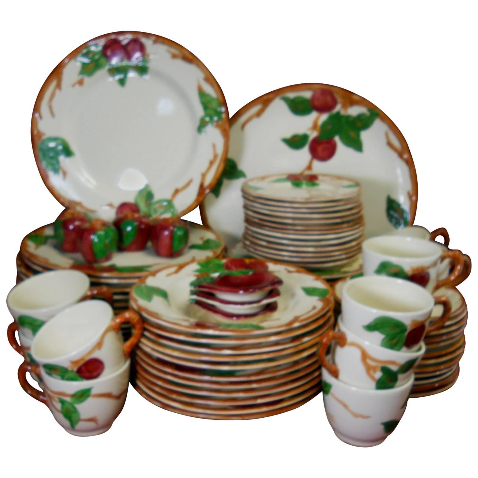 Franciscan China Apple USA Pattern 80-Piece Set Service for Twelve