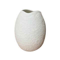 Mid-Century German White Porcelain Vase by M.Frey for Kaiser, 1960s