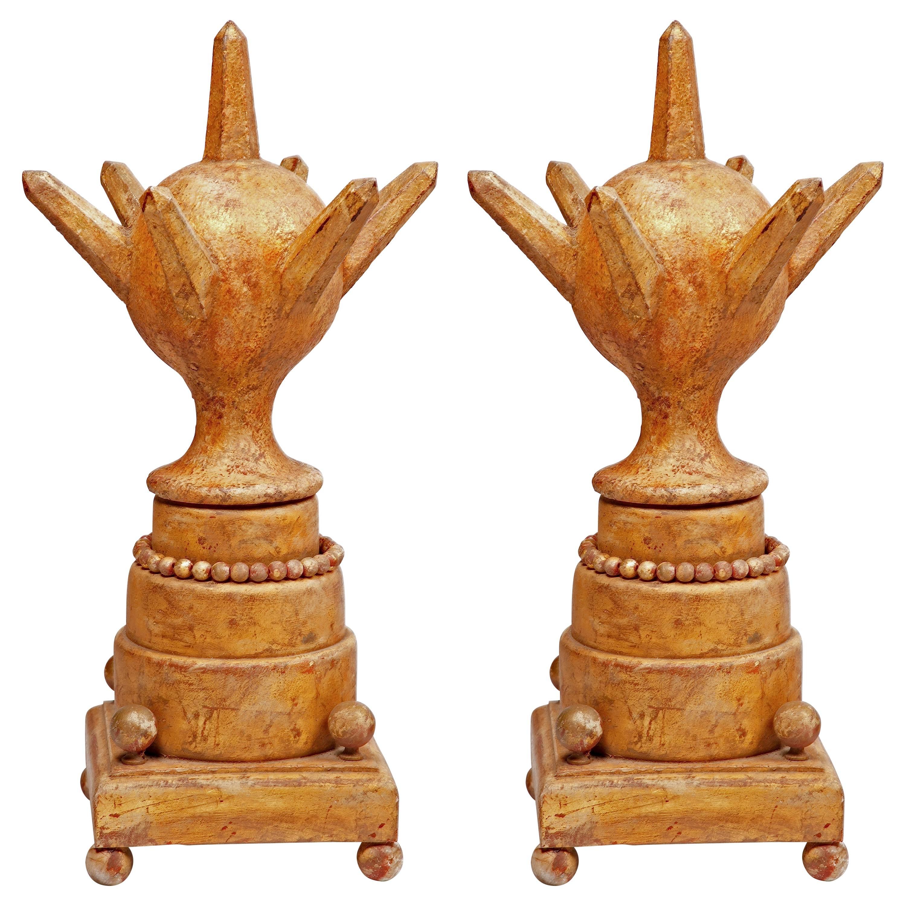 Pair of Gate Posts Sculptures circa 19th Century For Sale