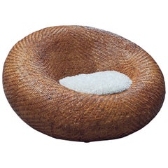 Vintage XL Rattan Geflecht „Mushroom“ Sessel Pille mit Schaffell Kissen, Frankreich 70s