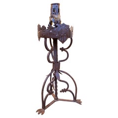 Chandelier en fer forgé des années 1970 avec motif médiéval