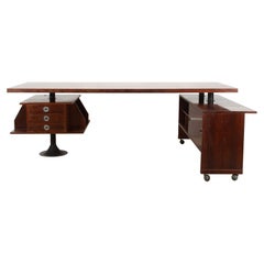 Großer italienischer moderner Mid-Century-Schreibtisch mit Schubladen und Spinning-Aufbewahrungsschrank