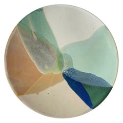 Ro Handgefertigter mehrfarbiger glasierter Studio-Keramikteller, 1960er Jahre