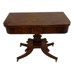 Tavolo da tè/console in mogano figurato di qualità eccezionale dell'antica Reggenza