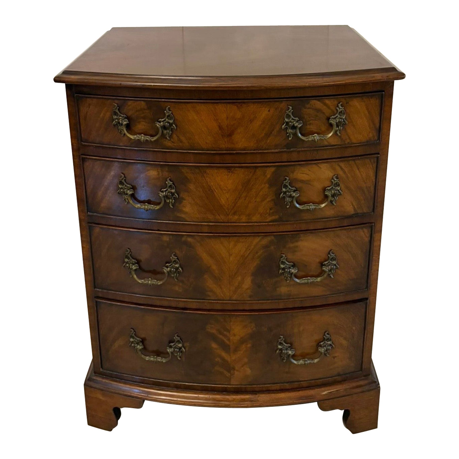 Antique Edwardian Quality Figured Mahogany Bow Fronted Chest of Four Drawers