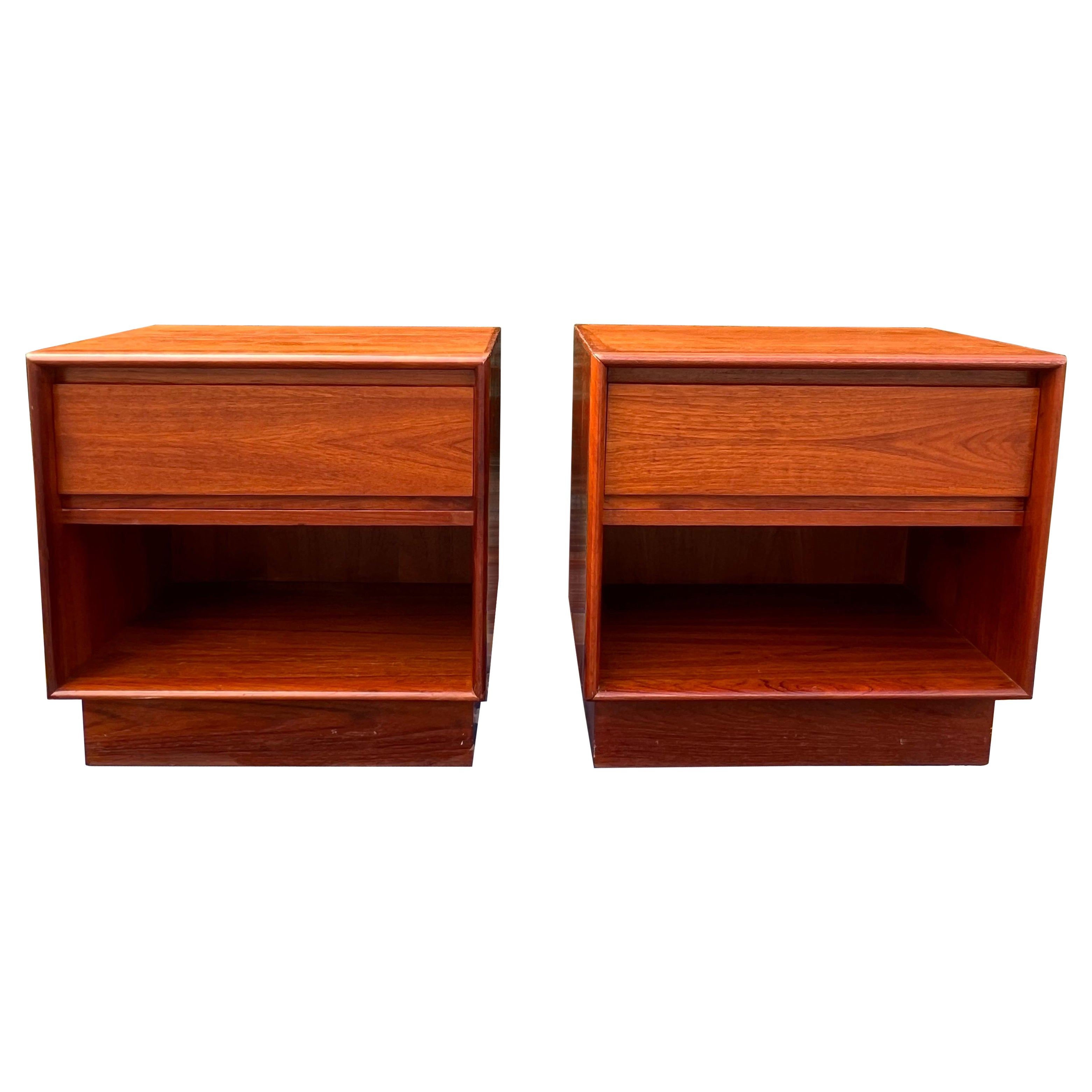A pair 1960s Mid Century Danish Modern Teak Cube Nightstands by Danflex Systems