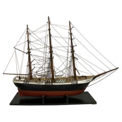 Modèle ancien de la barque à voile Argo