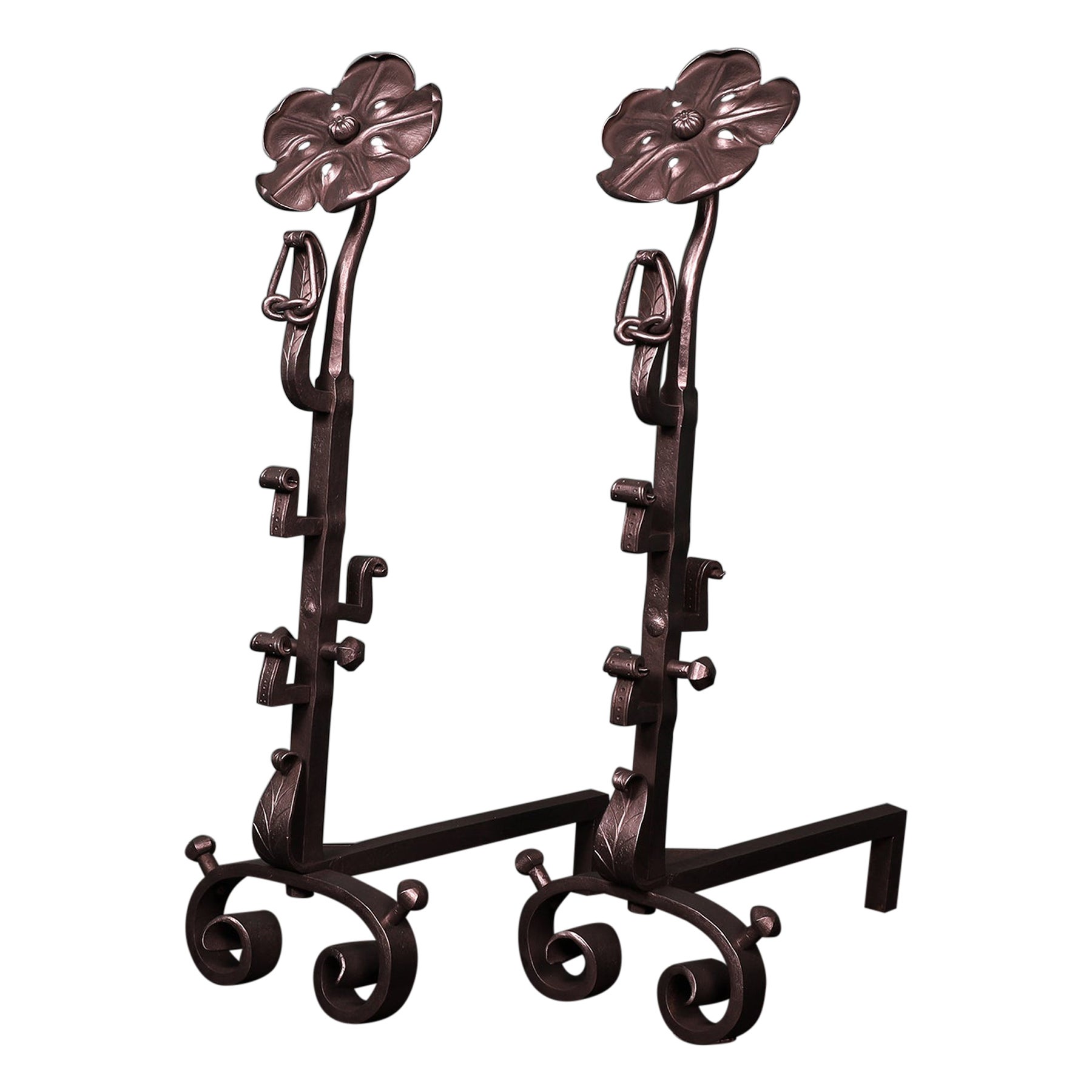 Paire de chiens de l'école Cotswold Arts & Crafts