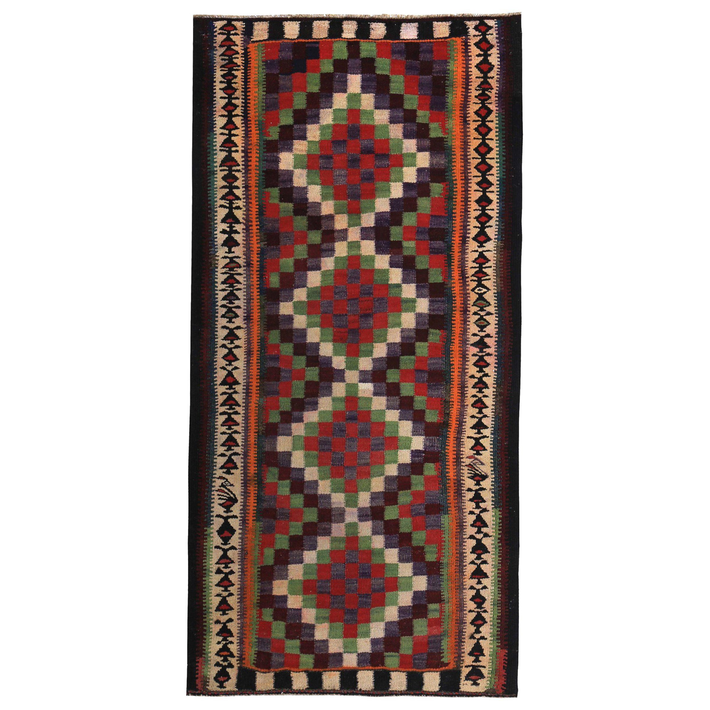 Persischer Kelim-Teppich Circa 1910 - Wolle Grün Elfenbein Rot Design - 89456 im Angebot