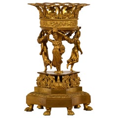 19. Jahrhundert, Französischer Empire Tafelaufsatz aus vergoldeter Bronze