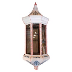 1980er Jahre Handgemalte Wandlampe mit Blumendesign